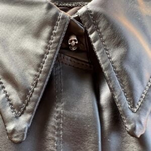 ENGOMADA NEGRA SKULL