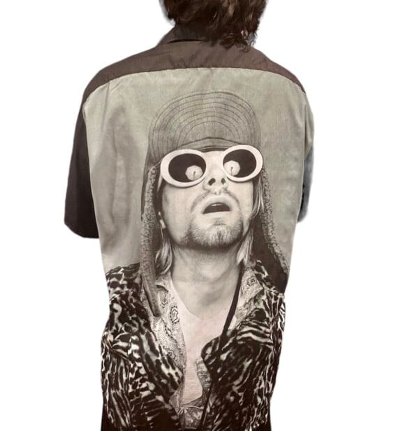 Camisa Kurt Cobain Nirvana conseguila en: https://factoryrock.com.ar