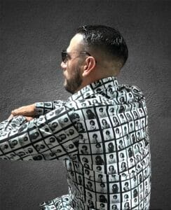 Camisa Morrison foto sesión de Factory Rock https://factoryrock.com.ar @factoryrock