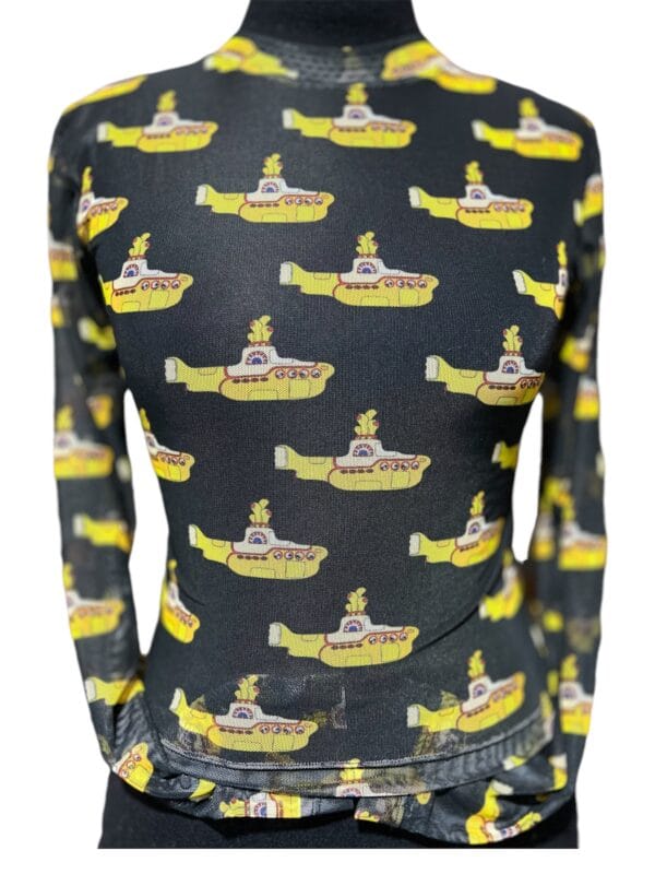 Remera Micro Tul importado The Beatles Yellow Submarine conseguilo en Factory Rock: https://factoryrock.com
