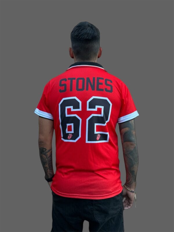 Camiseta Deportiva Stones 62 Sphere Dry unica en Argentina solo disponible en https://factoryrock.com.ar