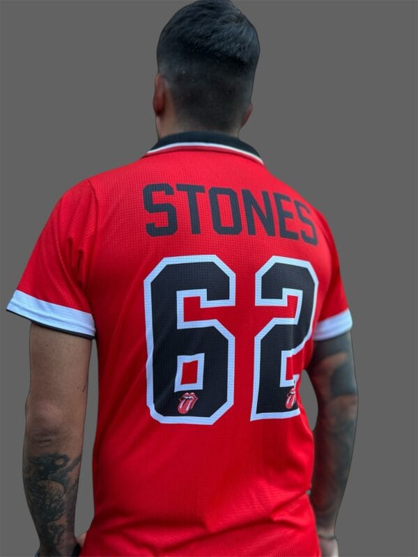 Camiseta Deportiva Stones 62 Sphere Dry unica en Argentina solo disponible en https://factoryrock.com.ar