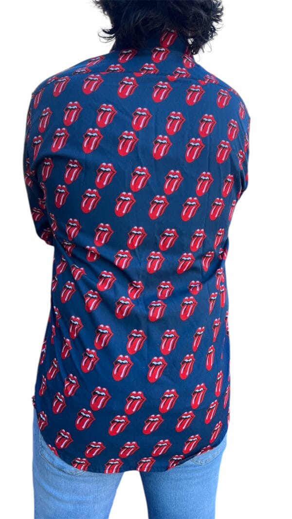 Camisa The Rolling Stones Blue and Red solo disponible en www.factoryrock.com.ar